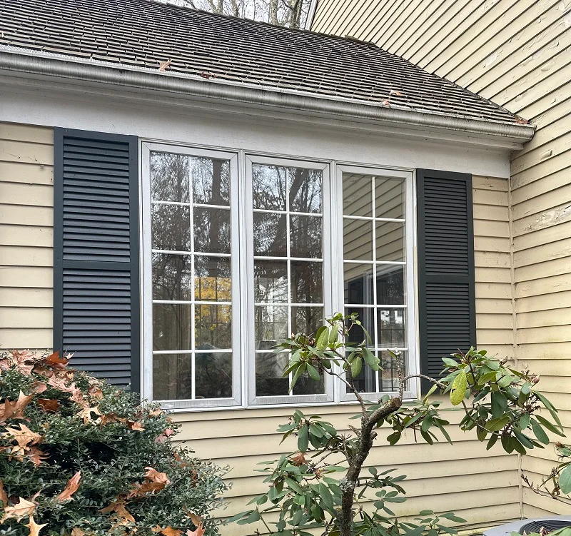 3 lite casement window to be replaced
